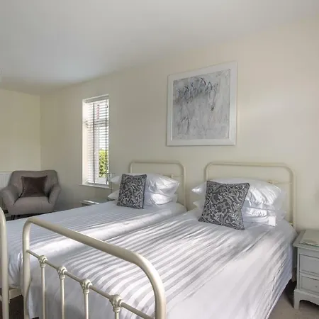 The Dartmouth Boutique B &B-3